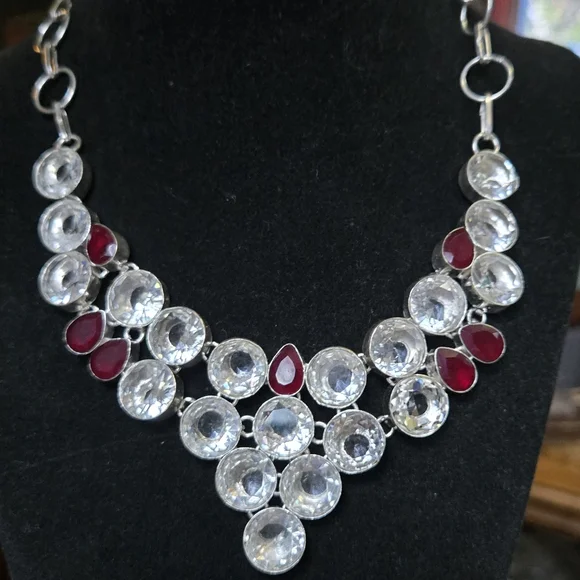 Quarts & garnet sterling silver bib necklace - Picture 5 of 12